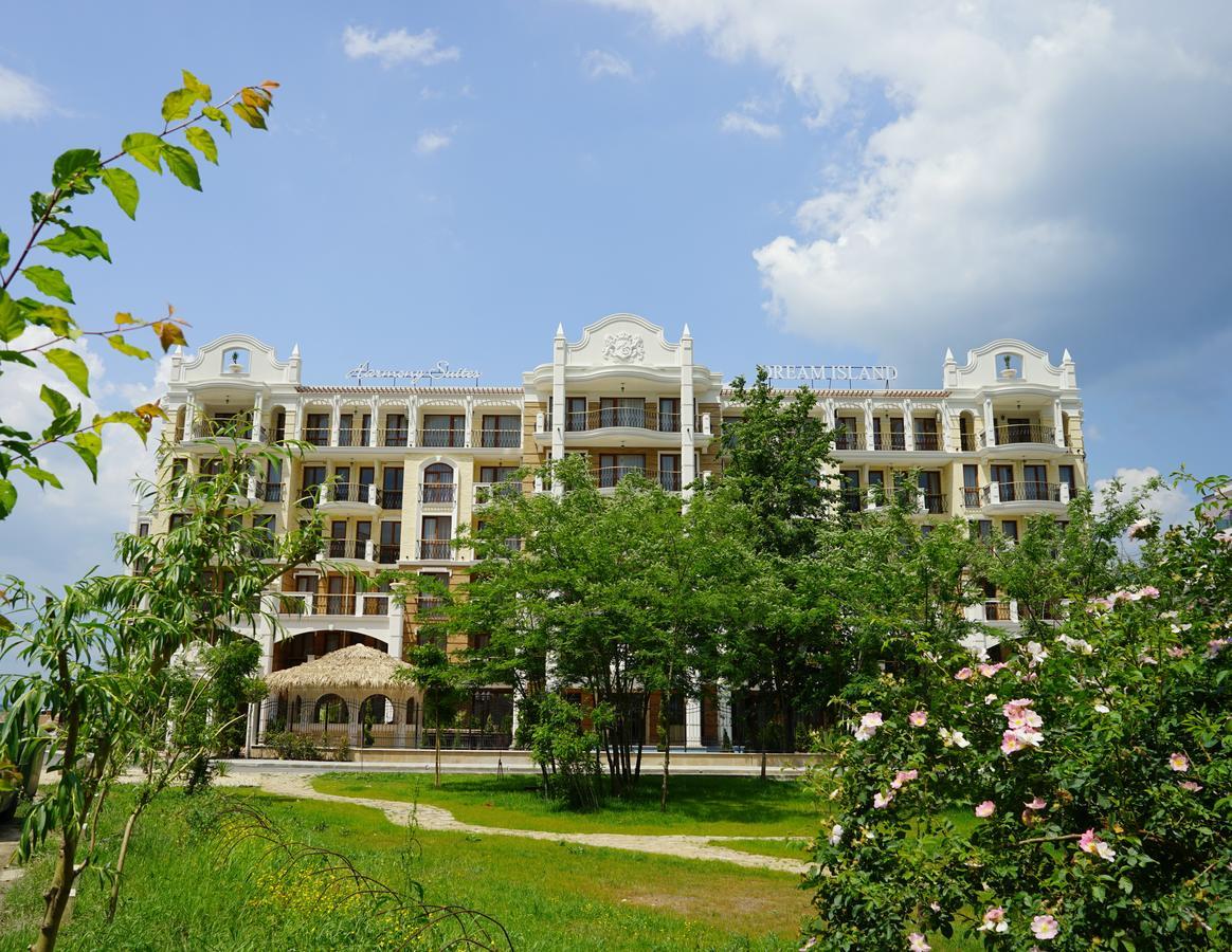 Harmony Suites - Dream Island Sunny Beach Esterno foto